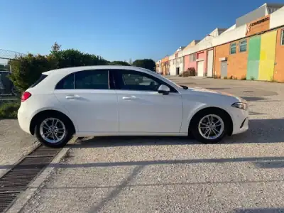 Mercedes-Benz A 180 2019 - 22990 EUR, 127450 km - AUTO.MOTO.pt - 127450km - foto 4 de 20