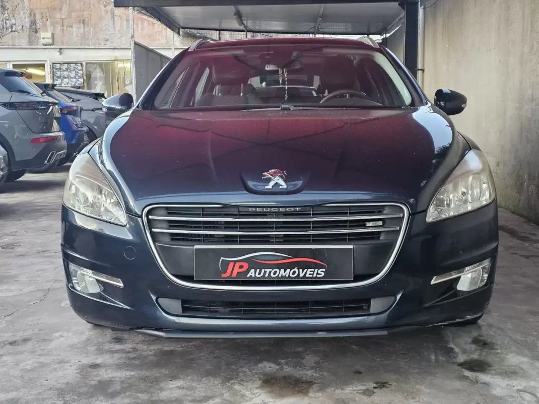Peugeot 508 SW 2011 - 3999 EUR, 312000 km - AUTO.MOTO.pt - 312000km - foto 2 de 13