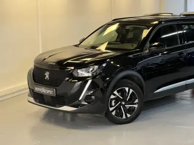 Peugeot e-2008 2020 - 18990 EUR, 50000 km - AUTO.MOTO.pt - 50000km - foto 16 de 51