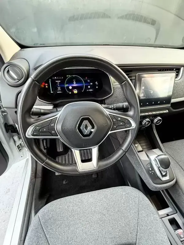 Renault Zoe 2021 - 16900 EUR, 23000 km - AUTO.MOTO.pt - 23000km - foto 14 de 15