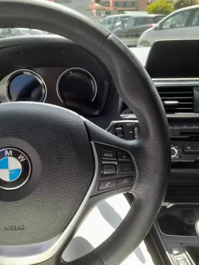 BMW 116 2017 - 16490 EUR, 76694 km - AUTO.MOTO.pt - 76694km - foto 11 de 15
