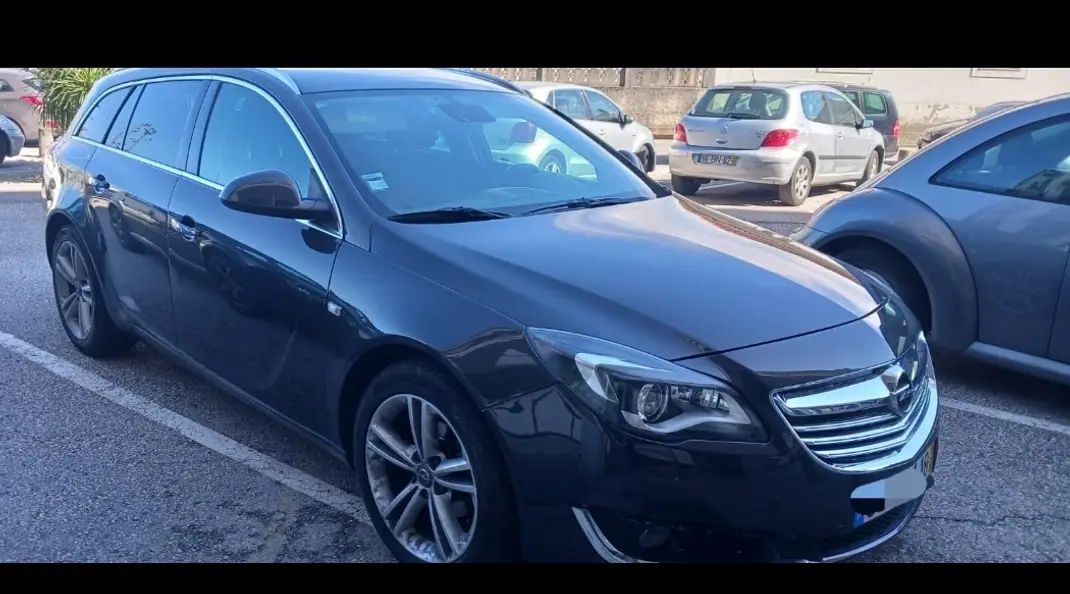 Opel Insignia Sports Tourer 2016 - 9500 EUR, 86000 km - AUTO.MOTO.pt - 86000km - foto 2 de 10