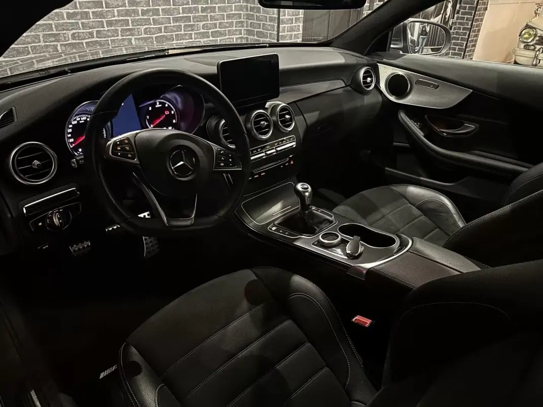 Mercedes-Benz C 220 2016 - 28990 EUR, 66000 km - AUTO.MOTO.pt - 66000km - foto 8 de 15