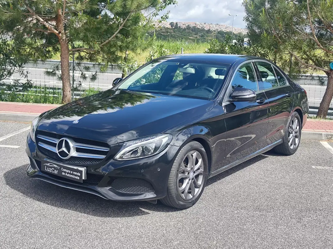 Mercedes-Benz C 200 2017 - 18980 EUR, 136500 km - AUTO.MOTO.pt - 136500km - foto 1 de 40