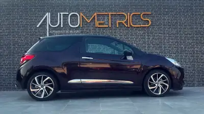 DS DS3 2017 - 12850 EUR, 104000 km - AUTO.MOTO.pt - 104000km - foto 4 de 14