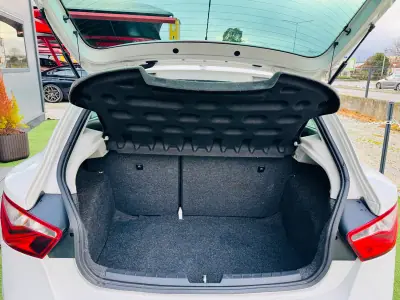 SEAT Ibiza 2013 - 12000 EUR, 120000 km - AUTO.MOTO.pt - 120000km - foto 6 de 17