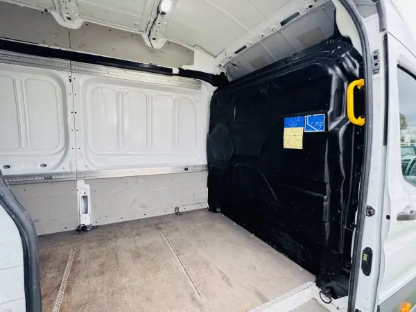 Ford Transit 2019 - 21999 EUR, 169000 km - AUTO.MOTO.pt - 169000km - foto 22 de 24