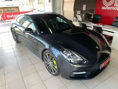 Porsche Panamera 2018 - 60500 EUR, 104962 km - AUTO.MOTO.pt - 104962km - foto 42 de 58
