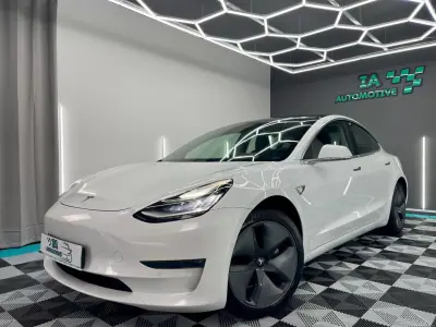 Tesla Model 3 2019 - 19750 EUR, 171400 km - 171400km - foto 1 de 20