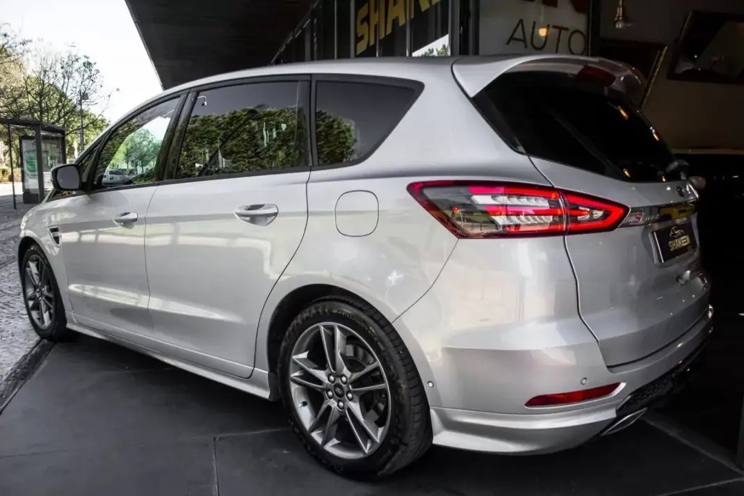 Ford S-Max 2018 - 17750 EUR, 194308 km - AUTO.MOTO.pt - 194308km - foto 3 de 47