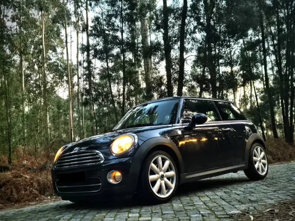 MINI 1000 2008 - 6500 EUR, 248000 km - AUTO.MOTO.pt - 248000km - foto 5 de 18