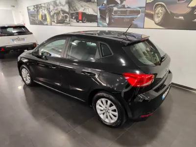 SEAT Ibiza 2018 - 11990 EUR, 150000 km - AUTO.MOTO.pt - 150000km - foto 19 de 30