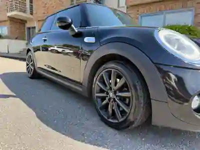 MINI Cooper S 2015 - 21999 EUR, 155500 km - AUTO.MOTO.pt - 155500km - foto 2 de 15