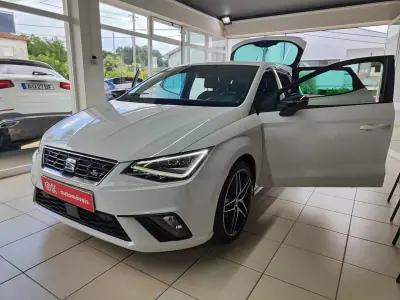 SEAT Ibiza 2020 - 15350 EUR, 34000 km - AUTO.MOTO.pt - 34000km - foto 21 de 38