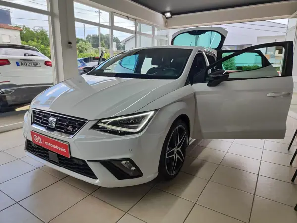 SEAT Ibiza 2020 - 15350 EUR, 34000 km - AUTO.MOTO.pt - 34000km - foto 21 de 38