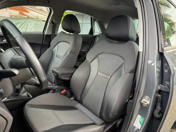 Audi A1 Sportback 2016 - 12990 EUR, 160000 km - 160000km - foto 7 de 12