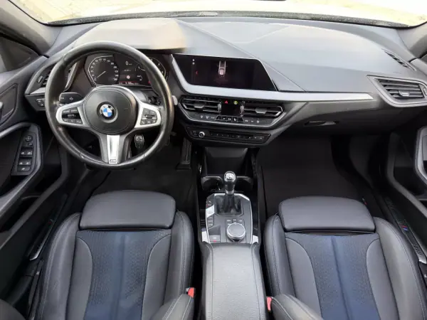 BMW 116 2019 - 21500 EUR, 175000 km - AUTO.MOTO.pt - 175000km - foto 7 de 19