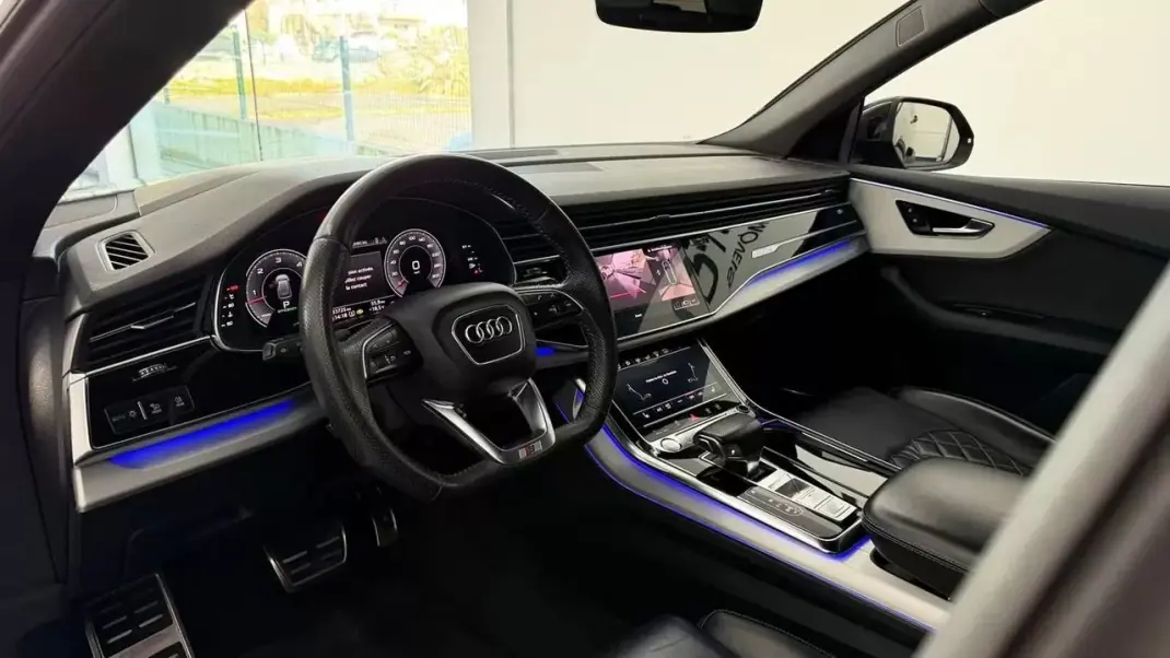 Audi Q8 2019 - 63990 EUR, 133725 km - AUTO.MOTO.pt - 133725km - foto 13 de 46