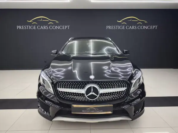 Mercedes-Benz GLA 200 2014 - 22950 EUR, 245585 km - AUTO.MOTO.pt - 245585km - foto 8 de 45