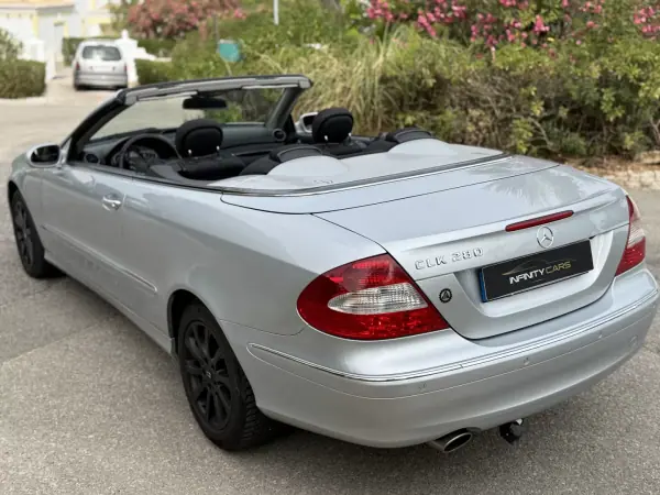 Mercedes-Benz CLK 280 2008 - 13999 EUR, 150000 km - AUTO.MOTO.pt - 150000km - foto 7 de 12