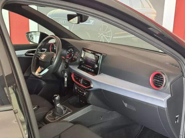 SEAT Ibiza 2022 - 16990 EUR, 50760 km - AUTO.MOTO.pt - 50760km - foto 14 de 20