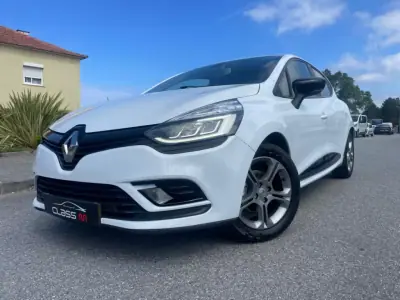 Renault Clio 2018 - 11850 EUR, 60877 km - AUTO.MOTO.pt - 60877km - foto 4 de 25