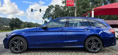 Mercedes-Benz C 300 2020 - 41500 EUR, 94000 km - AUTO.MOTO.pt - 94000km - foto 4 de 46