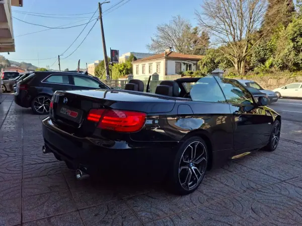 BMW 320 2010 - 14900 EUR, 220000 km - AUTO.MOTO.pt - 220000km - foto 6 de 42