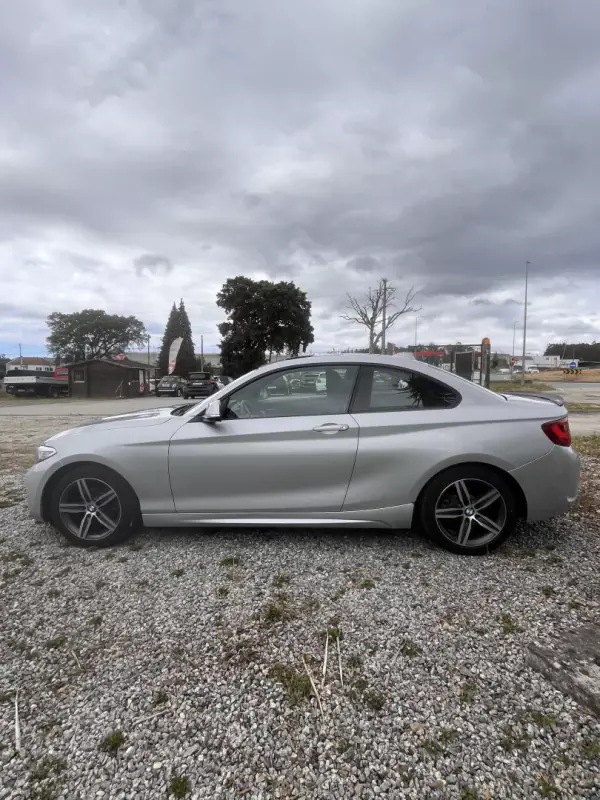 BMW 218 2015 - 18000 EUR, 202170 km - AUTO.MOTO.pt - 202170km - foto 6 de 31