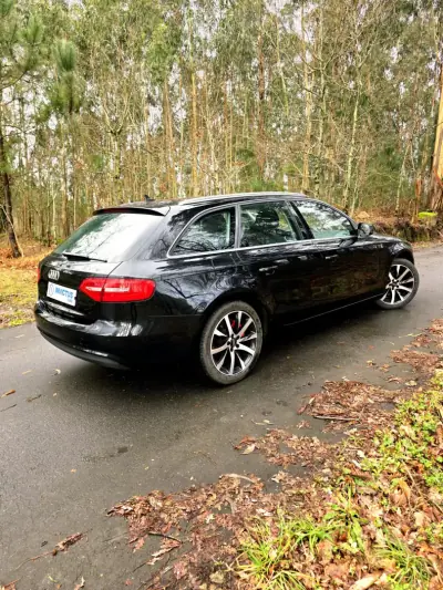 Audi A4 Avant 2013 - 14990 EUR, 181080 km - AUTO.MOTO.pt - 181080km - foto 9 de 25