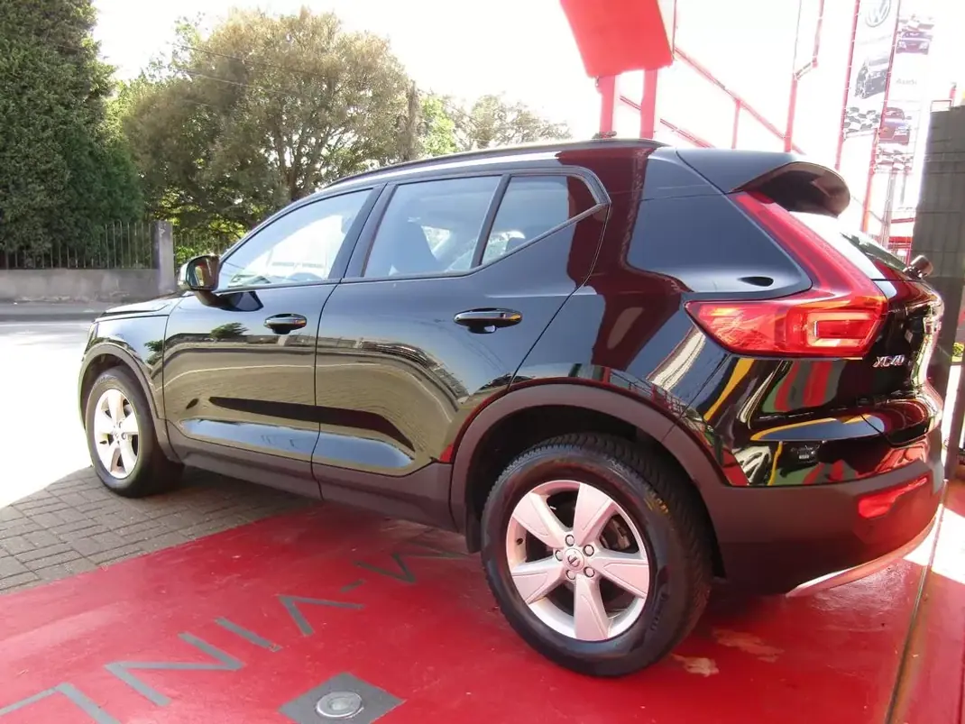 Volvo XC 40 2022 - 24699 EUR, 130656 km - 130656km - foto 25 de 32