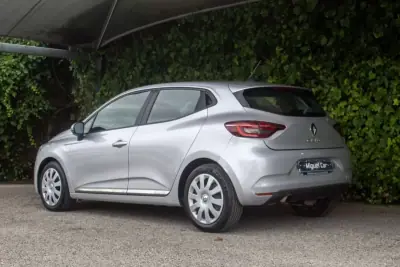 Renault Clio 2020 - 12900 EUR, 114844 km - AUTO.MOTO.pt - 114844km - foto 10 de 17