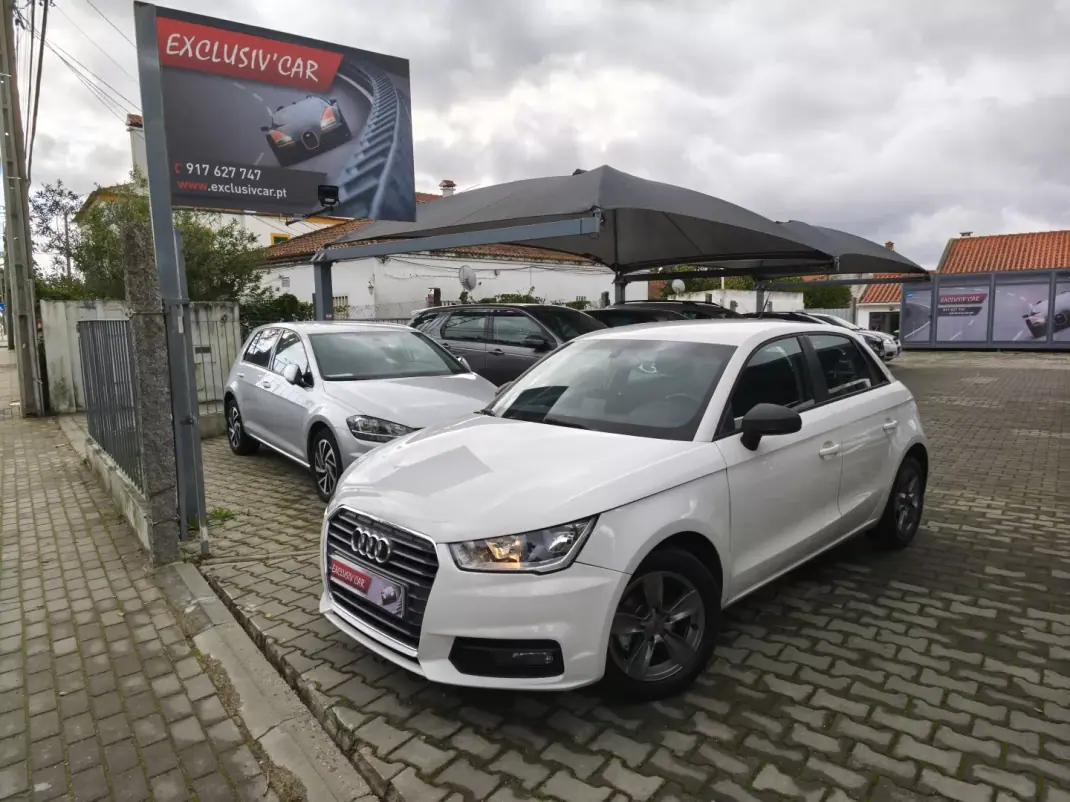 Audi A1 Sportback 2015 - 10900 EUR, 221000 km - AUTO.MOTO.pt - 221000km - foto 1 de 10