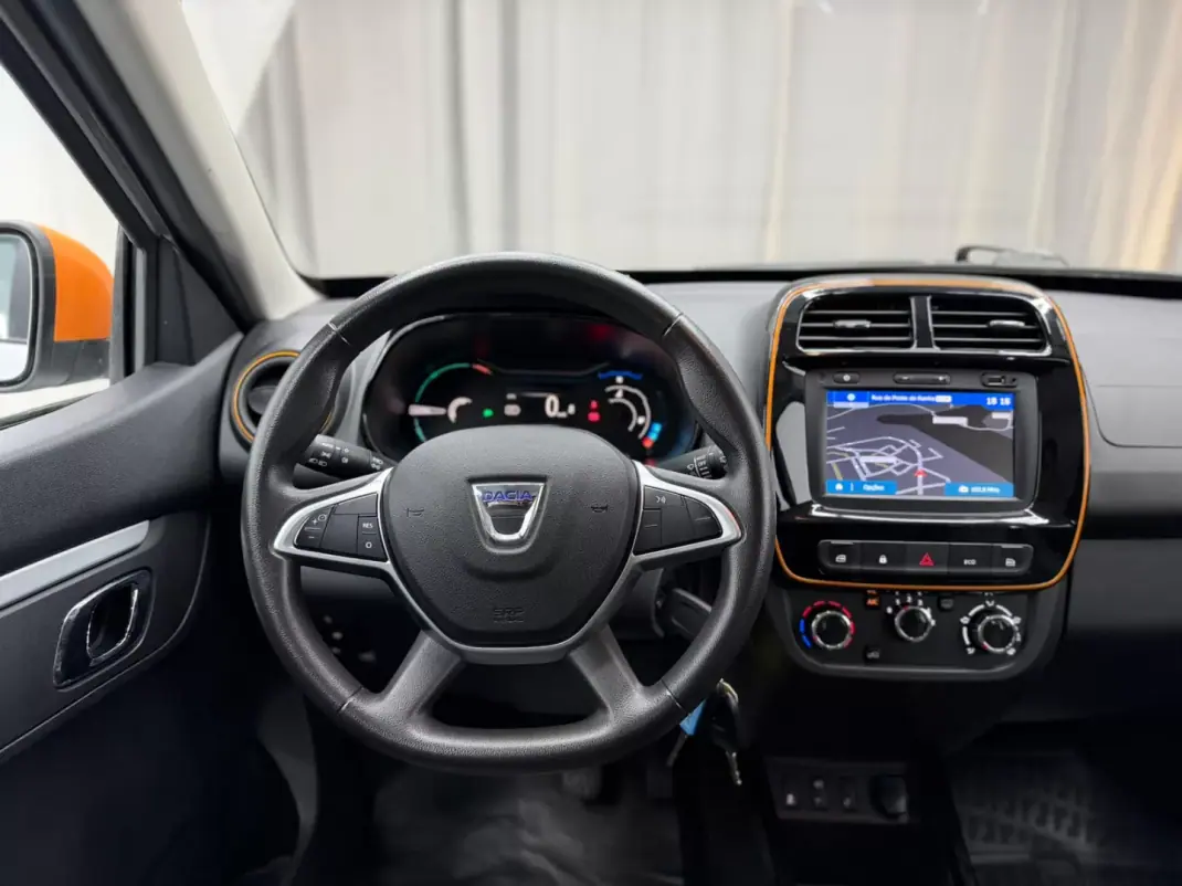 Dacia Spring 2022 - 11500 EUR, 30000 km - 30000km - foto 13 de 19