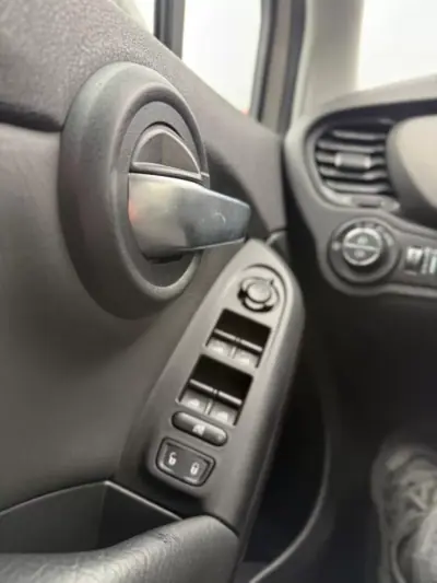 Fiat 500X 2023 - 17950 EUR, 46000 km - AUTO.MOTO.pt - 46000km - foto 15 de 24