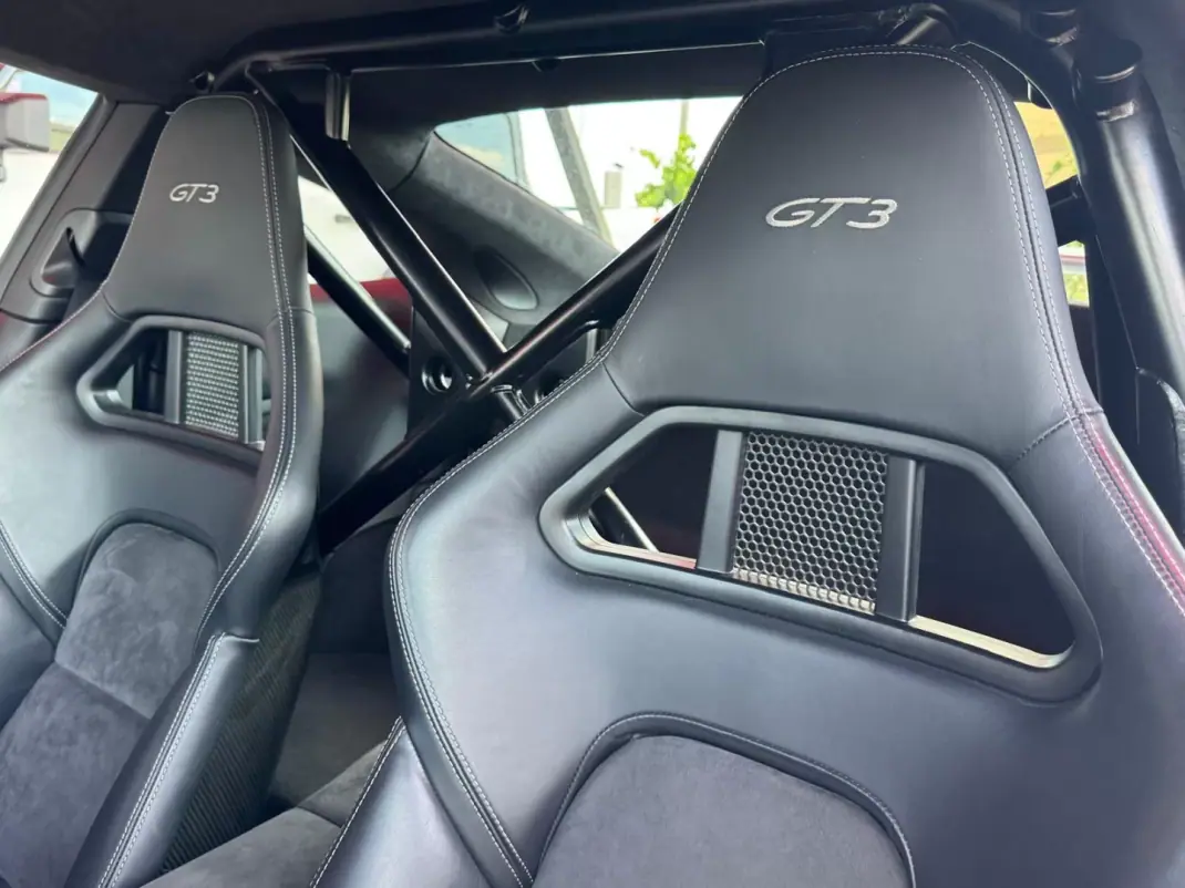 Porsche 911 2014 - 175000 EUR, 18000 km - 18000km - foto 7 de 22