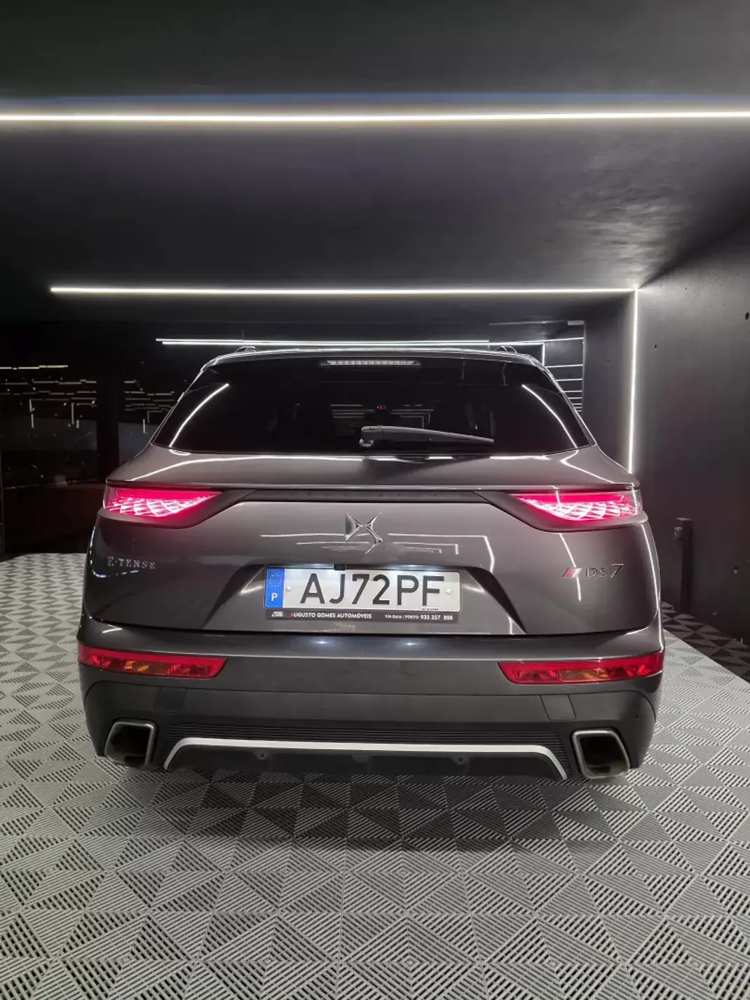 DS DS7 Crossback 2021 - 22750 EUR, 123722 km - 123722km - foto 15 de 34