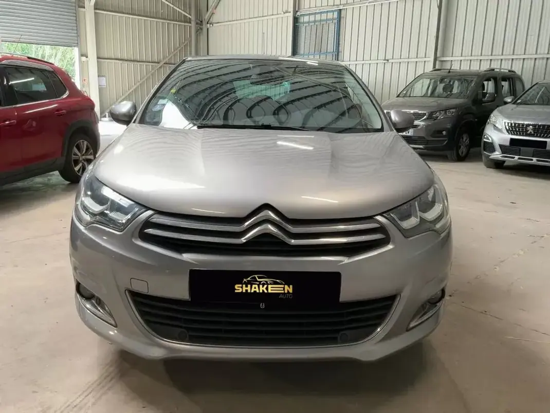 Citroën C4 2017 - 9690 EUR, 90951 km - AUTO.MOTO.pt - 90951km - foto 2 de 11