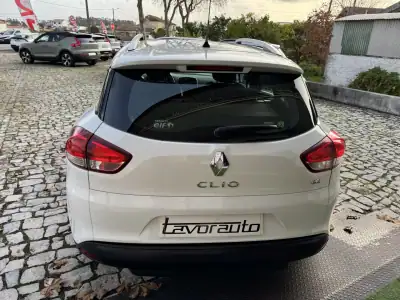 Renault Clio Sport Tourer 2015 - 8750 EUR, 190000 km - AUTO.MOTO.pt - 190000km - foto 8 de 35