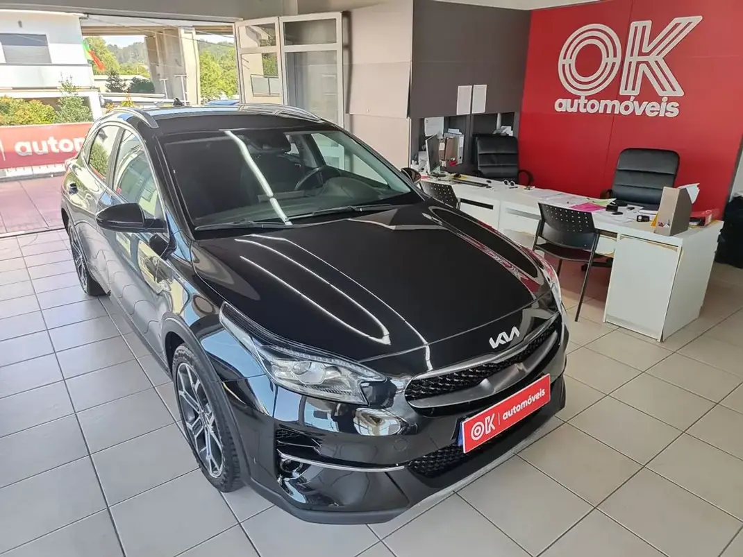 Kia XCeed 2022 - 17500 EUR, 68000 km - 68000km - foto 2 de 37