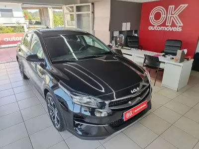 Kia XCeed 2022 - 17500 EUR, 68000 km - AUTO.MOTO.pt - 68000km - foto 2 de 37