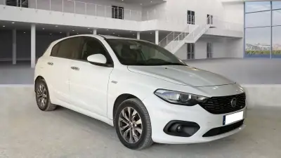 Fiat Tipo 2020 - 9590 EUR, 109305 km - AUTO.MOTO.pt - 109305km - foto 2 de 8