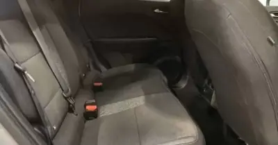 Renault Captur 2023 - 18990 EUR, 27990 km - AUTO.MOTO.pt - 27990km - foto 12 de 13