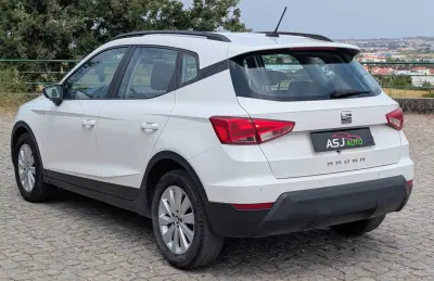SEAT Arona 2019 - 10500 EUR, 229648 km - AUTO.MOTO.pt - 229648km - foto 6 de 23