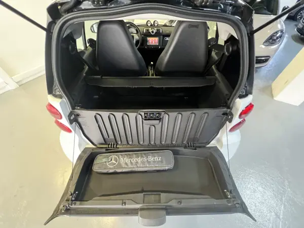 Smart ForTwo Coupé 2013 - 7990 EUR, 165000 km - AUTO.MOTO.pt - 165000km - foto 47 de 47