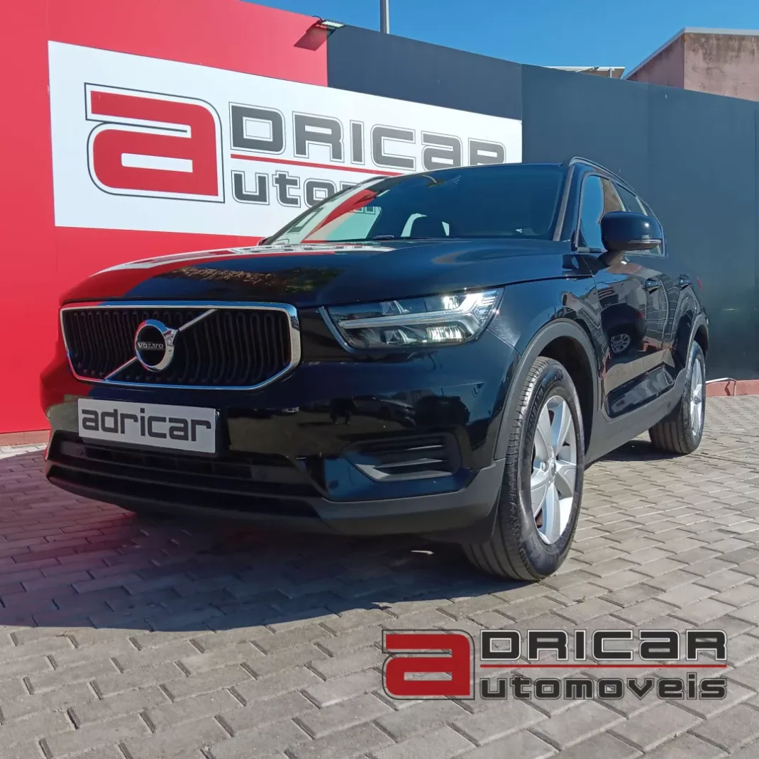 Volvo XC 40 2022 - 24500 EUR, 108137 km - AUTO.MOTO.pt - 108137km - foto 1 de 19