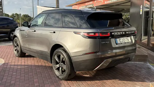 Land Rover Range Rover Velar 2018 - 26990 EUR, 179000 km - 179000km - foto 19 de 39