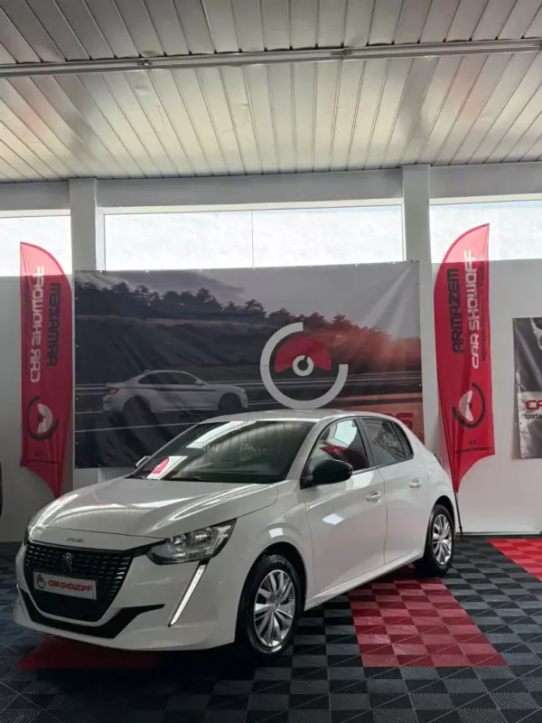 Peugeot 208 2022 - 14900 EUR, 65000 km - AUTO.MOTO.pt - 65000km - foto 3 de 9