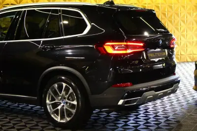 BMW X5 2022 - 47500 EUR, 156000 km - AUTO.MOTO.pt - 156000km - foto 14 de 54
