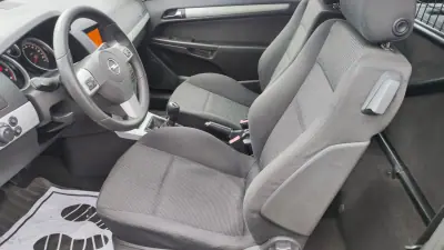 Opel 2010 - 5580 EUR, 219987 km - AUTO.MOTO.pt - 219987km - foto 6 de 20